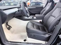Tesla Model Y Long Range All-Wheel Drive - ფოტო 7