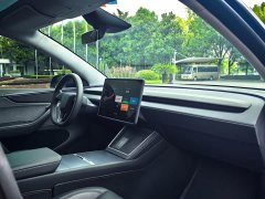 Tesla Model Y Rear-Wheel Drive Launch Edition - ფოტო 4