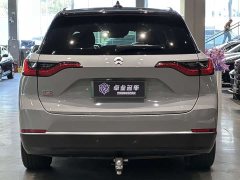 NIO ES8 2020 415KM Six-Seater - ფოტო 3