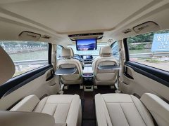 Buick GL8 New Energy Lusang Respect Edition - ფოტო 9