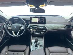 BMW 5 Series Facelift 530Li Luxury Edition Premium Package - ფოტო 16