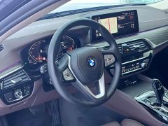 BMW 5 Series Facelift 530Li Luxury Edition Premium Package - ფოტო 7