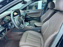 BMW 5 Series 530Li Premier M Sport Package - ფოტო 6