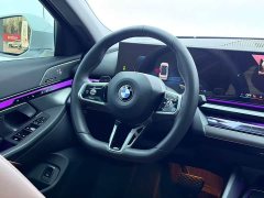 BMW 5 Series 530Li Premier M Sport Package - ფოტო 18