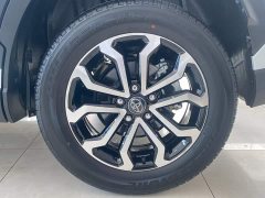 Toyota Frontlander 2.0L CVT Luxury - ფოტო 17