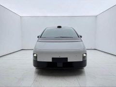 Li Auto Li Xiang MEGA Ultra - ფოტო 2