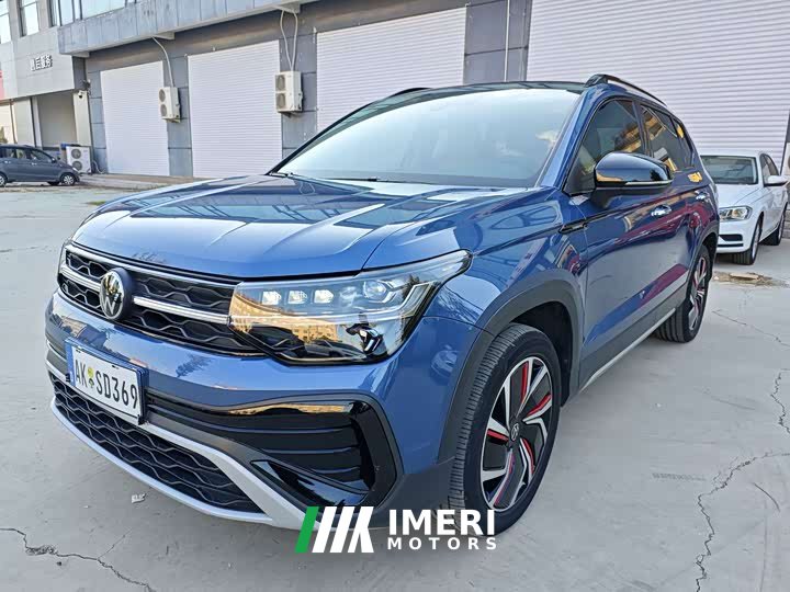 Volkswagen Touareg 300TSI FWD Full Moon Edition - ავტომობილი ჩინეთიდან