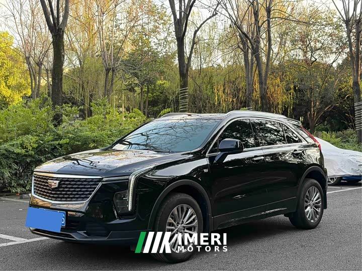 Cadillac XT4 28T FWD Luxury