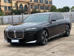 BMW 7 Series Facelift 740Li Luxury M Sport Package - ფოტო 1