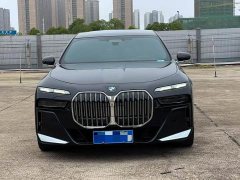 BMW 7 Series Facelift 740Li Luxury M Sport Package - ფოტო 2