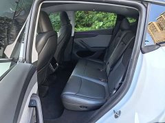 Tesla Model Y Rear-Wheel Drive - ფოტო 15