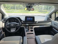 Toyota Sienna 2.5L Hybrid Comfort Edition - ფოტო 5
