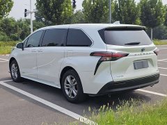 Toyota Sienna 2.5L Hybrid Comfort Edition - ფოტო 8