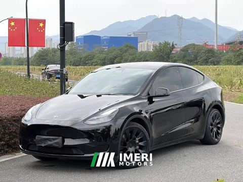 2022 Tesla Model Y Rear-Wheel Drive