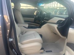 Buick GL8 2023 Land Executive Cabin 652T Luxury - ფოტო 4