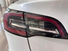 Tesla Model 3 2020 Long Range Rear-Wheel Drive - ფოტო 10