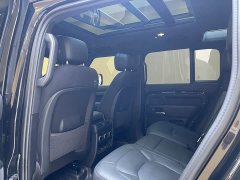 Land Rover Defender 110 3.0T P400 Dark Edition - ფოტო 12
