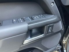 Land Rover Defender 110 3.0T P400 Dark Edition - ფოტო 15