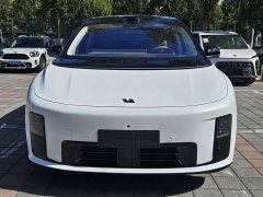 Li Auto i8 2025 Standard Edition - ფოტო 5