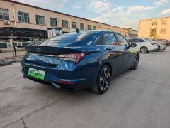 Hyundai Elantra 1.5L CVT Luxury - ფოტო 5