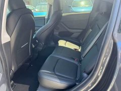 Tesla Model Y Rear-Wheel Drive - ფოტო 2