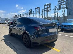 Tesla Model Y Rear-Wheel Drive - ფოტო 9