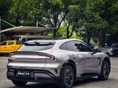 Xiaomi YU7 Rear-Wheel Drive Long-Range Edition - ფოტო 8