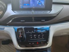 Buick GL8 Land Business Class Comfort Edition - ფოტო 20