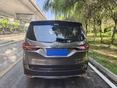 Buick GL8 Land Business Class Comfort Edition - ფოტო 6