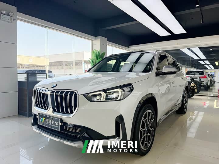 BMW X1 sDrive25Li X Design Package