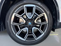 BMW X1 sDrive25Li X Design Package - ფოტო 16