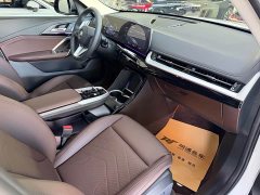 BMW X1 sDrive25Li X Design Package - ფოტო 9