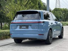 Li Auto L9 Max - ფოტო 4