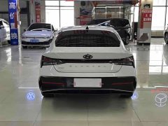 Hyundai Elantra 1.5L CVT Luxury - ფოტო 11