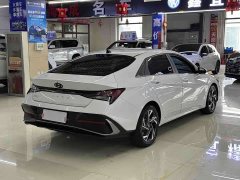 Hyundai Elantra 1.5L CVT Luxury - ფოტო 7