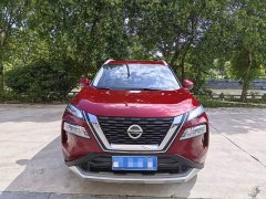 Nissan Qashqai VC-Turbo 300 CVT 2WD Luxury Edition - photo 2