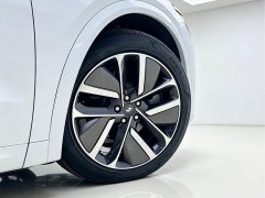 Li Auto L7 2023 Pro - ფოტო 6