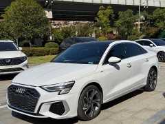 Audi A3 A3L Limousine 35 TFSI Luxury Sport - photo 1
