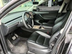 Tesla Model Y Rear-Wheel Drive - ფოტო 3