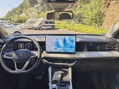 Volkswagen Jetta VS8 280TSI Automatic Premium Edition - ფოტო 14