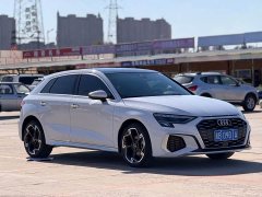 Audi A3 Sportback 35 TFSI Luxury Sport - photo 3