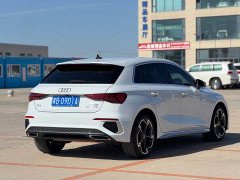 Audi A3 Sportback 35 TFSI Luxury Sport - photo 4