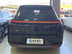 Li Auto L8 Pro - ფოტო 12