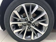 Kia K3 2021 1.5L CVT Fashion Edition - ფოტო 10