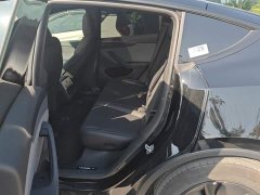 Tesla Model Y Rear-Wheel Drive - ფოტო 11