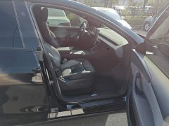 Tesla Model Y Rear-Wheel Drive - ფოტო 8