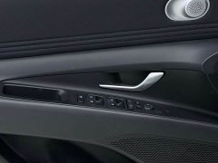 Hyundai Elantra 1.5L CVT Luxury - photo 10