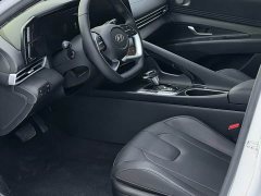 Hyundai Elantra 1.5L CVT Luxury - photo 7
