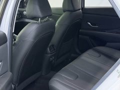 Hyundai Elantra 1.5L CVT Luxury - photo 8
