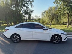 Hyundai Elantra 1.5L CVT Luxury - photo 5